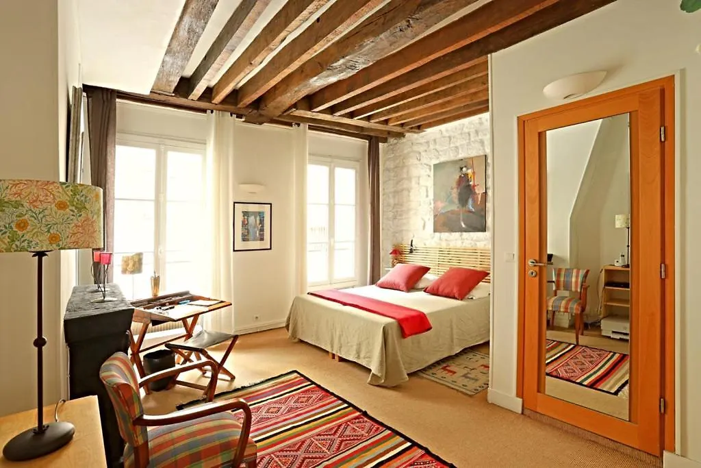 Chic Flat Paris VI Apartment France